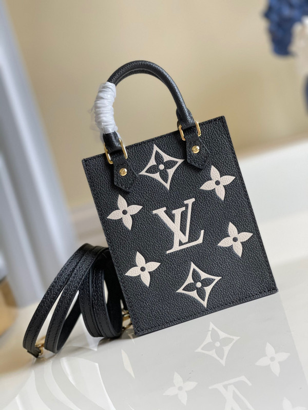 l0*is V*t0n petit sac plat
