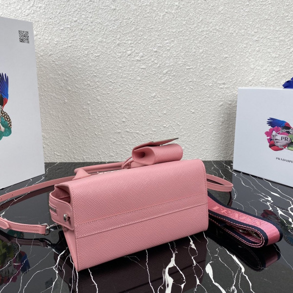 pra*a saffiano leather pra*a monoCh*0me bag