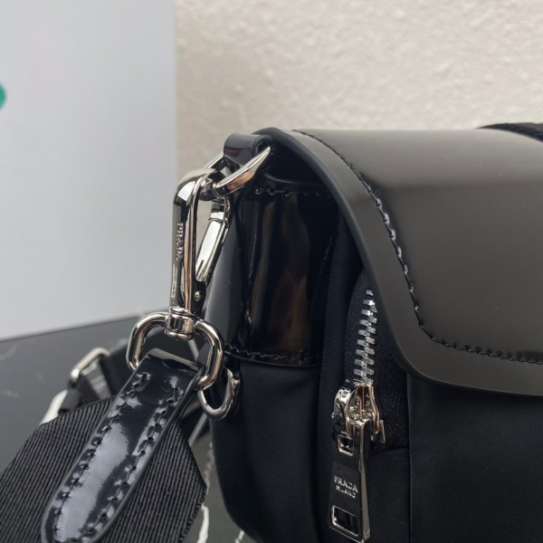 Pra*a pocket nylon and brushed leather bag
