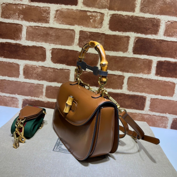 G*u*i small top handle bag with bamboo