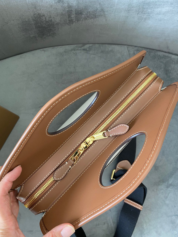 B**rry small pocket tote