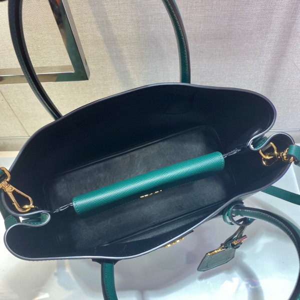 Pra*a double bag