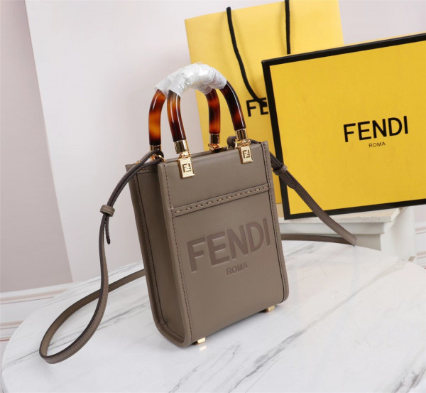 F**di mini sunshine shopper-13-18-6.5cm
