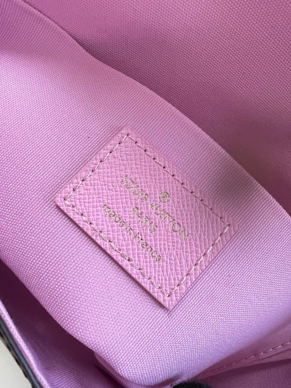 l0*is V*t0n pochette fÉlicie