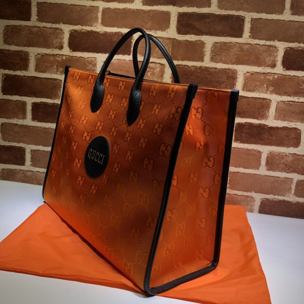 G*u*i off the grid tote bag