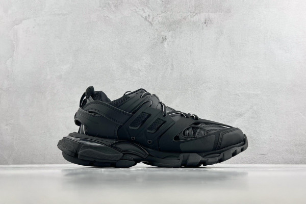 Ba*len*cia*ga runner sneaker