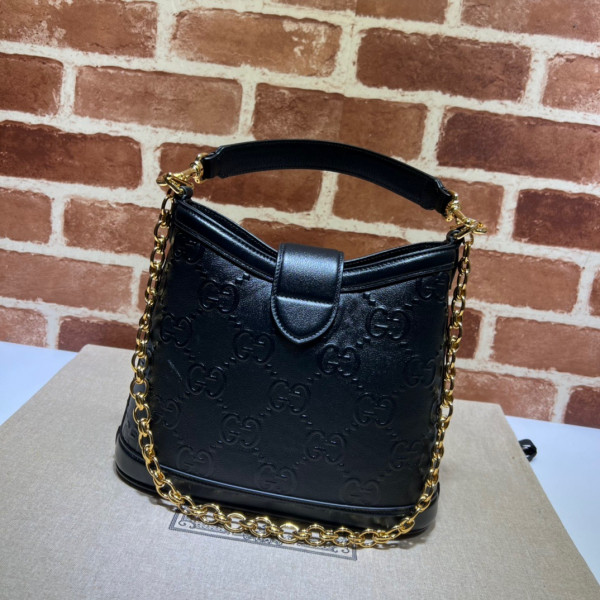 G*u*i small gg shoulder bag