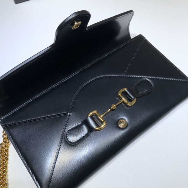 G*u*i 955 horsebit wallet with chain