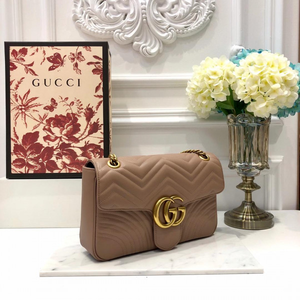 G*u*i gg marmont 31cm