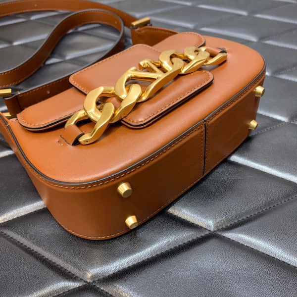 VALENTINO VLOGO CHAIN SMALL CALFSKIN SHOULDER BAG