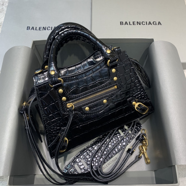 Ba*len*cia*ga neo classic mini top handle bag