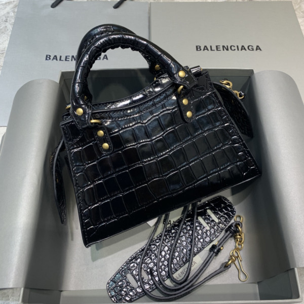 Ba*len*cia*ga neo classic mini top handle bag