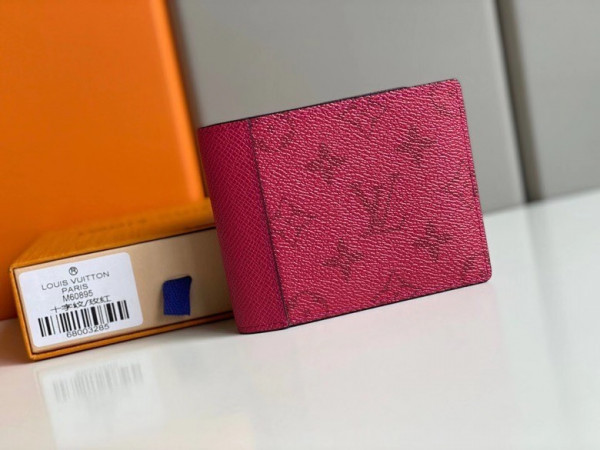 l0*is V*t0n multiple wallet