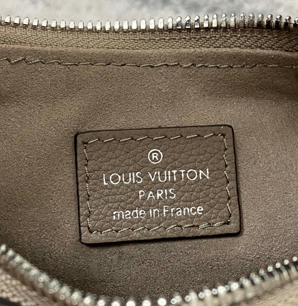 l0*is V*t0n why knot pm