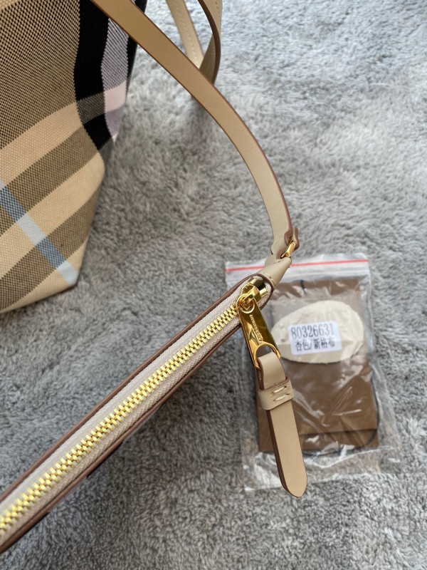B**rry tote