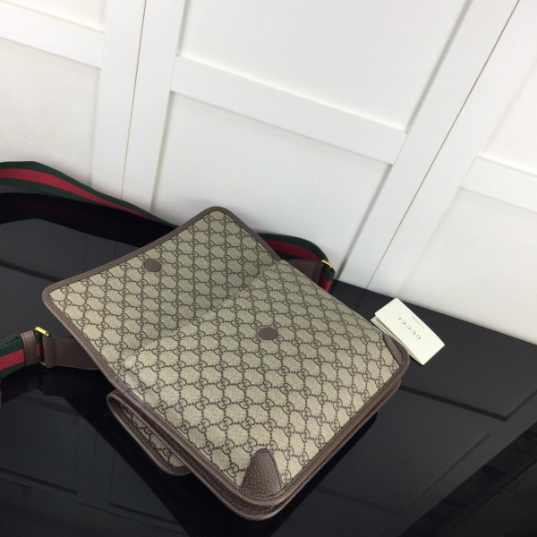 G*u*i gg messenger bag