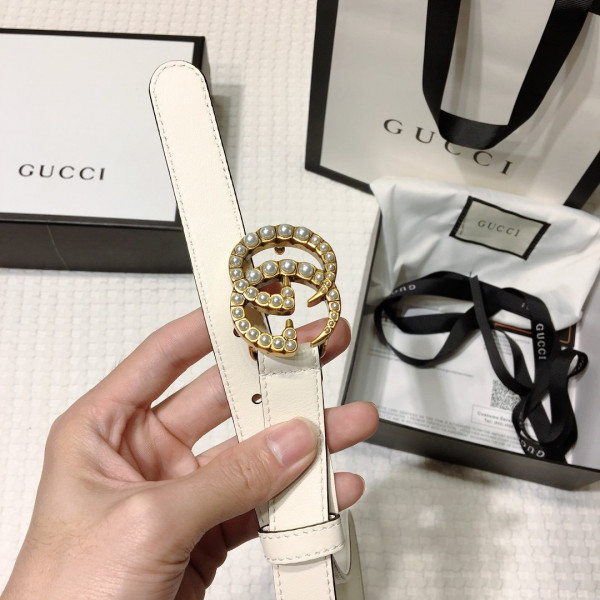 G*u*i belt