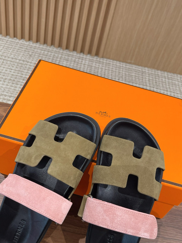 H**mes sandal