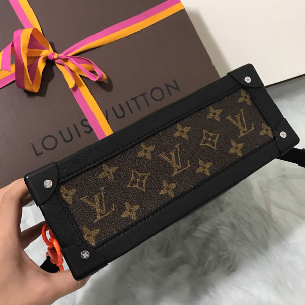 l0*is V*t0n box