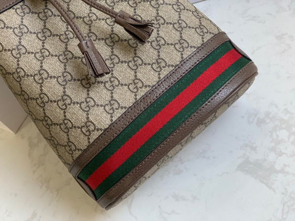 G*u*i ophidia gg bucket bag
