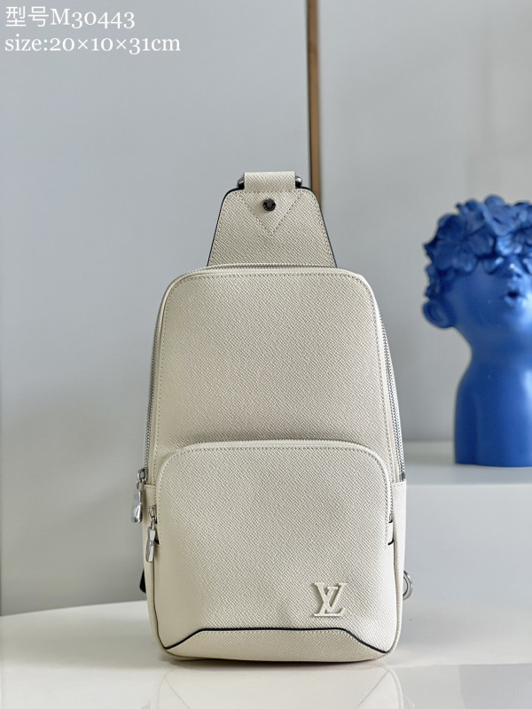 l0*is V*t0n avenue sling bag