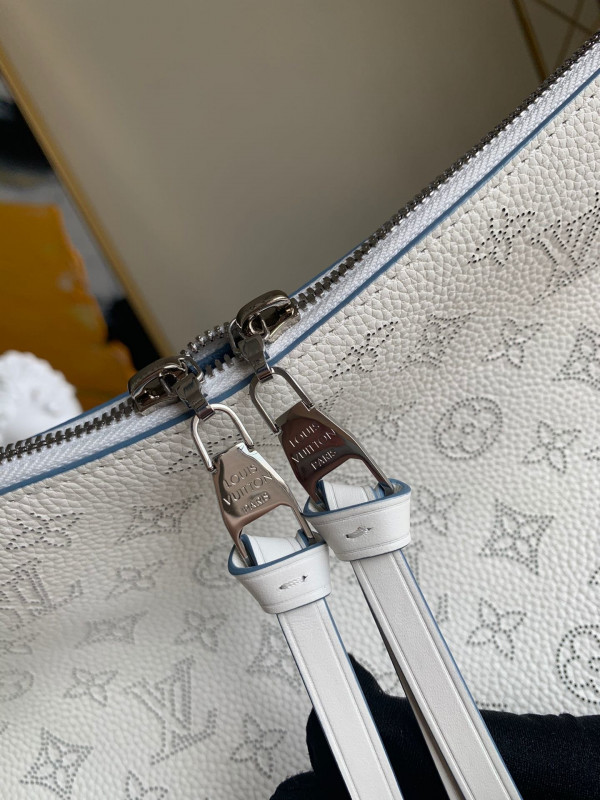 l0*is V*t0n beaubourg hobo mm