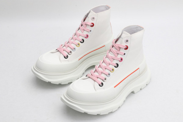 ale*d*r M*Q*en tread slick boot