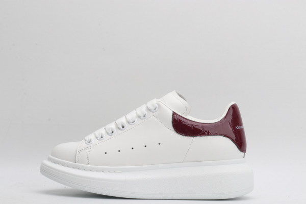 ale*d*r M*Q*en oversized sneaker