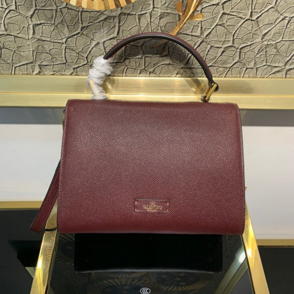 Va1e*ntin0 small vsling grainy calfskin handbag