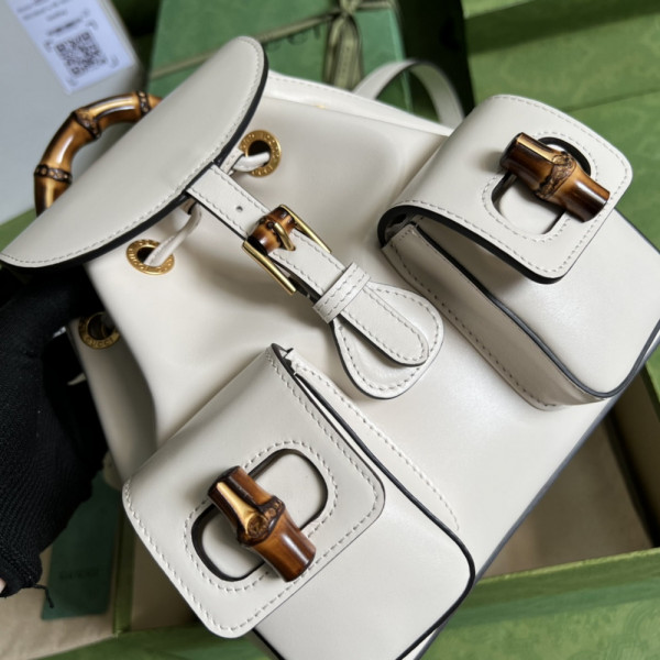 G*u*i bamboo small backpack
