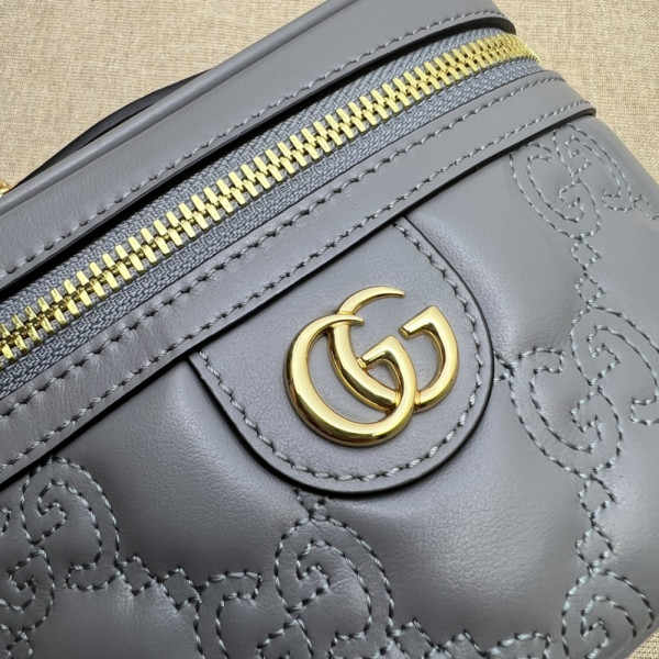 G*u*i gg matelassé top handle mini bag