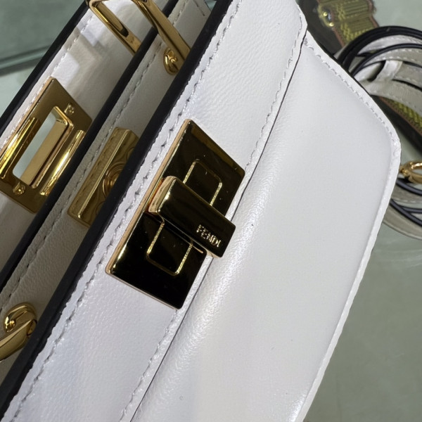 F**di nano peekaboo maxi handle