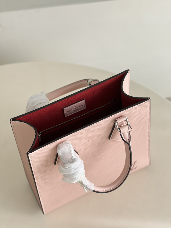 l0*is V*t0n petit sac plat