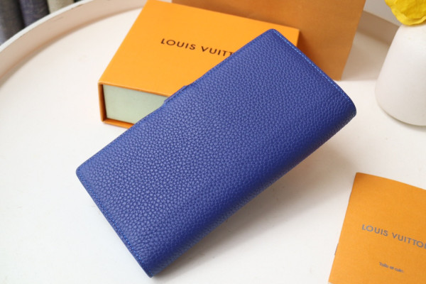 l0*is V*t0n vertical wallet