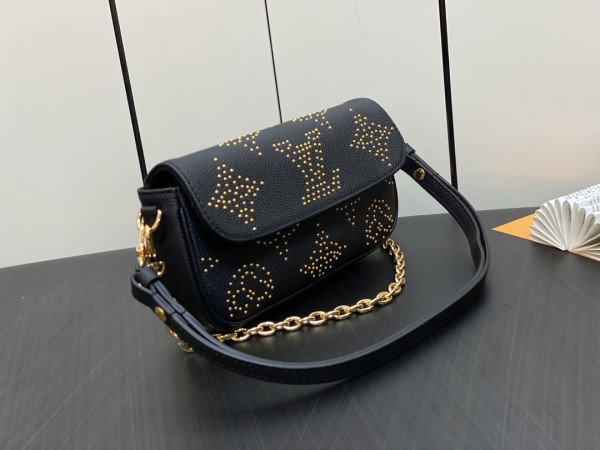l0*is V*t0n wallet on chain ivy
