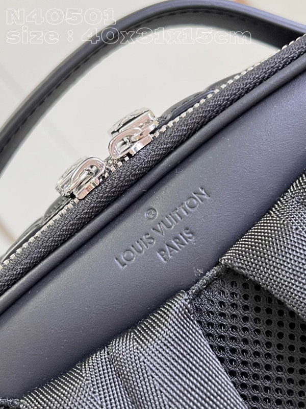 l0*is V*t0n avenue backpack