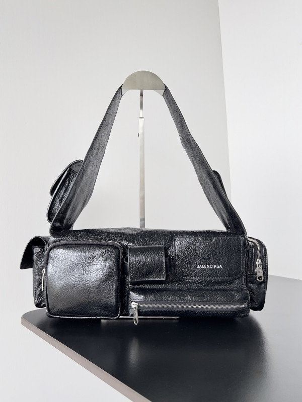 ba*len*cia*ga S*perbusy xs sling bag