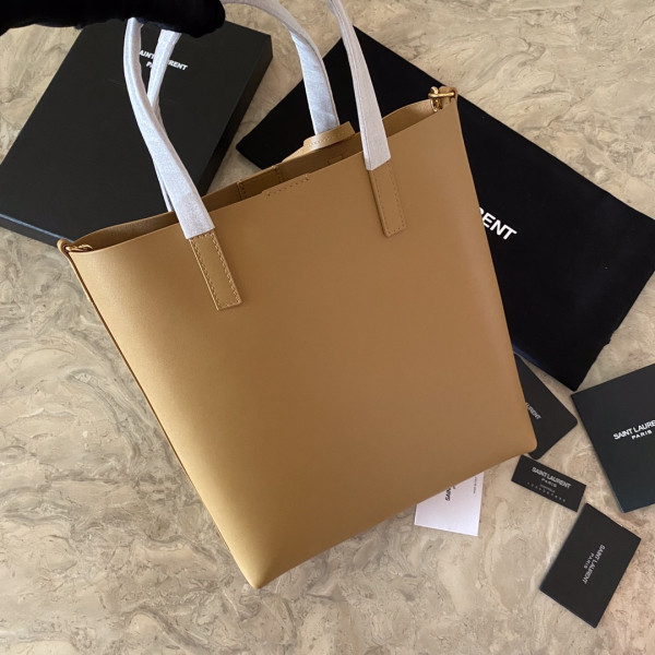 y*l shopping Sa**t Lau*nt leather