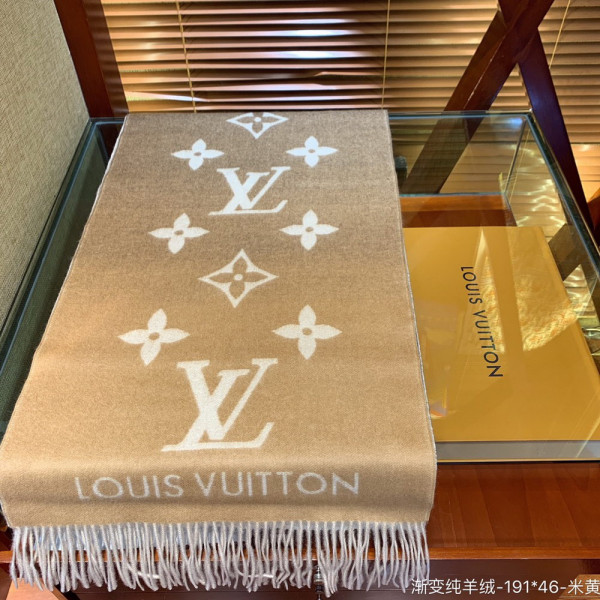 l0*is V*t0n reykjavik gradient scarf