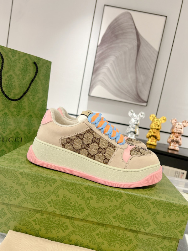 G*u*i sneaker