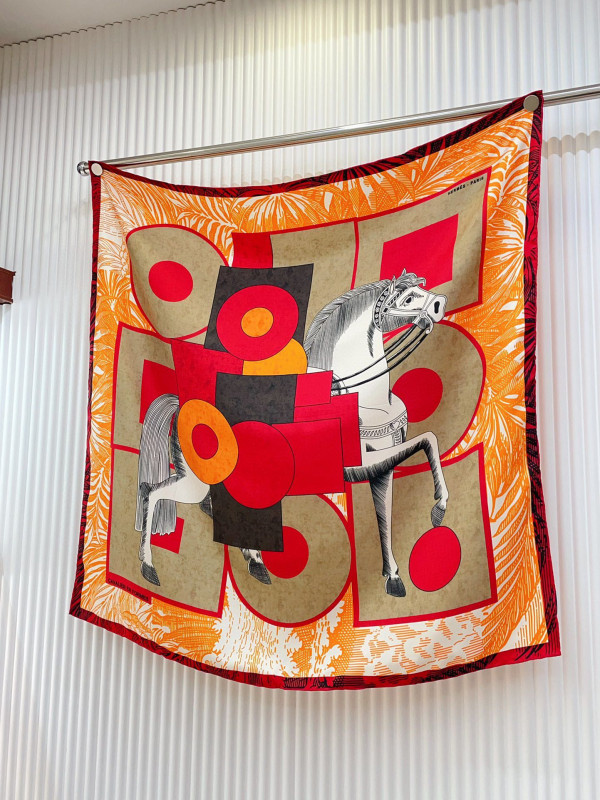 H**mes scarf