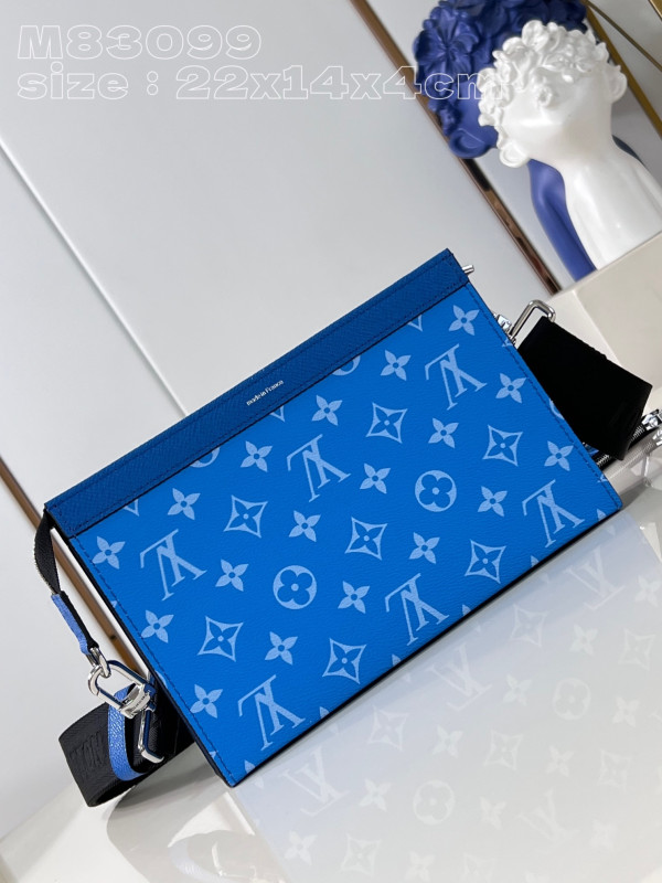 l0*is V*t0n gaston wearable wallet -22*14.5*4.5cm