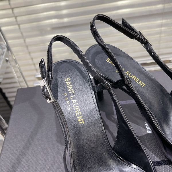 Sa**t Lau*nt heels