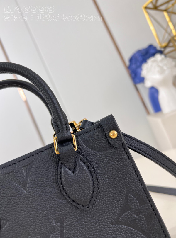 l0*is V*t0n onthego bb-18*15*8.5cm