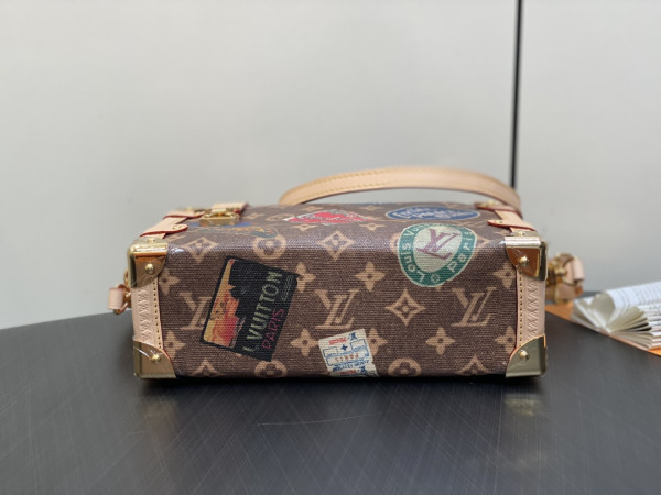 l0*is V*t0n side trunk pm-21*14*6cm
