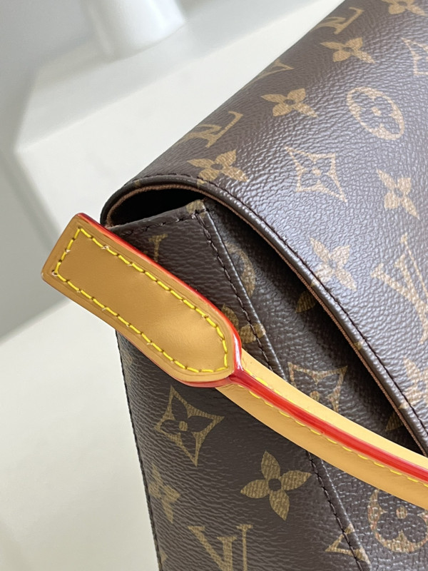 l0*is V*t0n looping bag-24x21x9cm