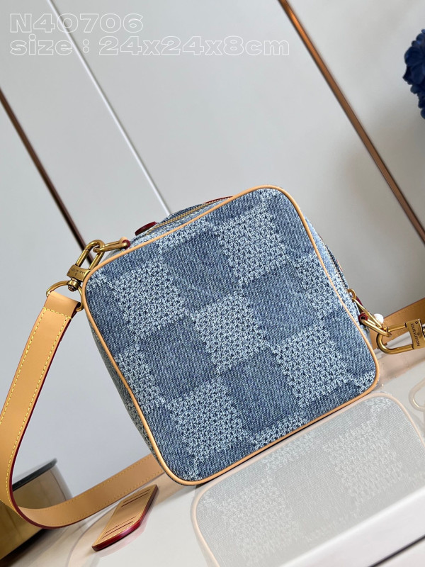 l0*is V*t0n chess messenger-24*24*8cm