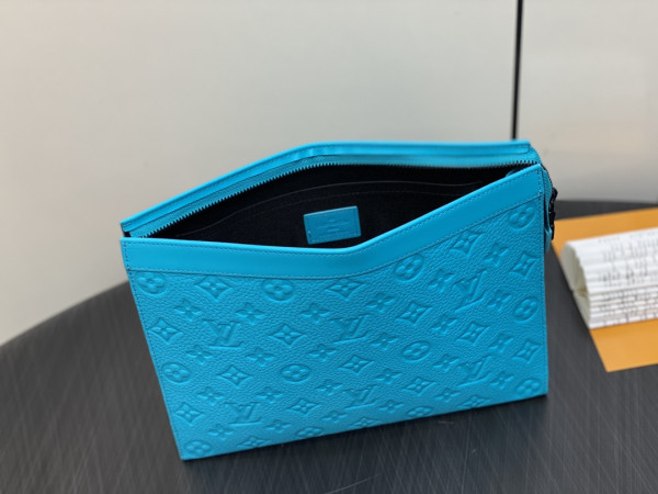 l0*is V*t0n pochette voyage-27*21*6cm