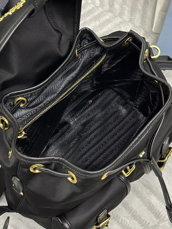 Pra*a small re-nylon backpack-24*28*12cm