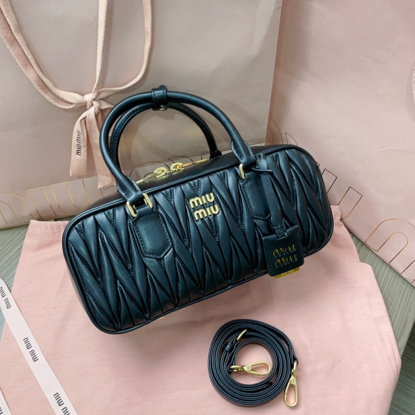 M*um*u arcadie matelassé nappa leather bag-xs/s/m